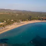 Charming Urban Escapes Your Cozy Retreats Apartament Filiatra