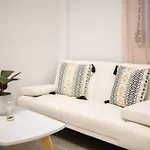 Apartament Charming Urban Escapes Your Cozy Retreats Filiatra