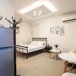 Charming Urban Escapes Your Cozy Retreats Filiatra