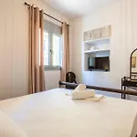 Apartament Charming Urban Escapes Your Cozy Retreats Filiatra