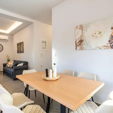 Lejlighed Charming Urban Escapes Your Cozy Retreats Filiatrá