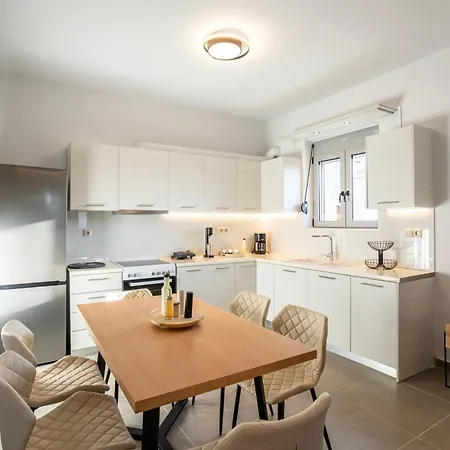Charming Urban Escapes Your Cozy Retreats *