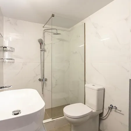 Charming Urban Escapes Your Cozy Retreats Apartment