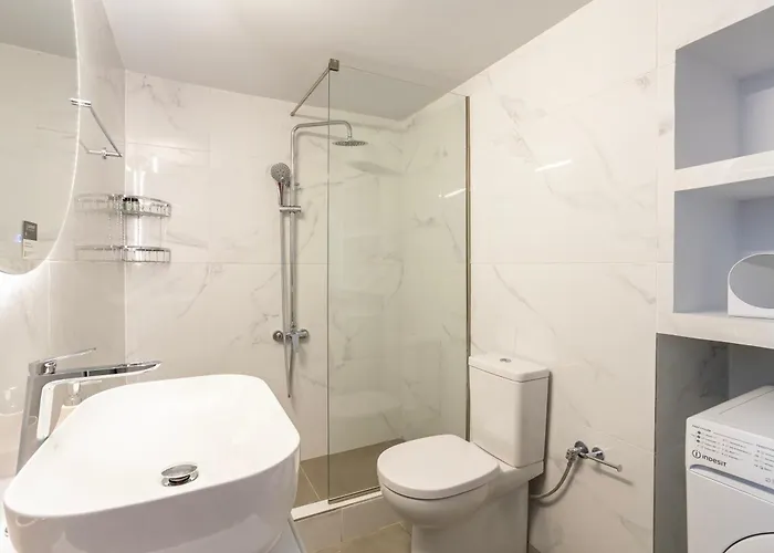 Charming Urban Escapes Your Cozy Retreats Lejlighed