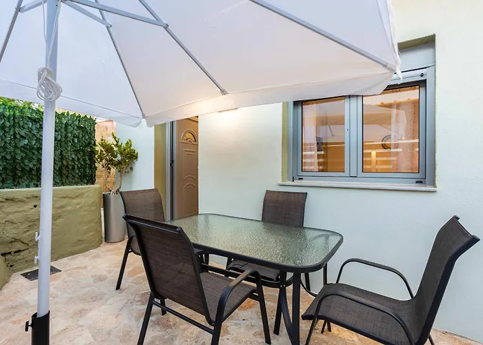 Lejlighed Charming Urban Escapes Your Cozy Retreats *