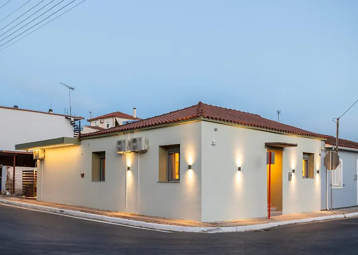 Charming Urban Escapes Your Cozy Retreats Filiatrá